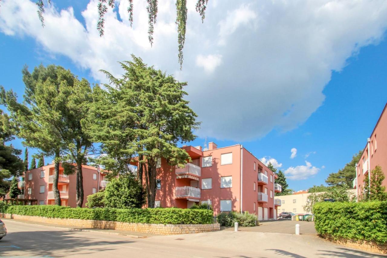 Vesna S Apartment Novigrad Istria Exterior foto